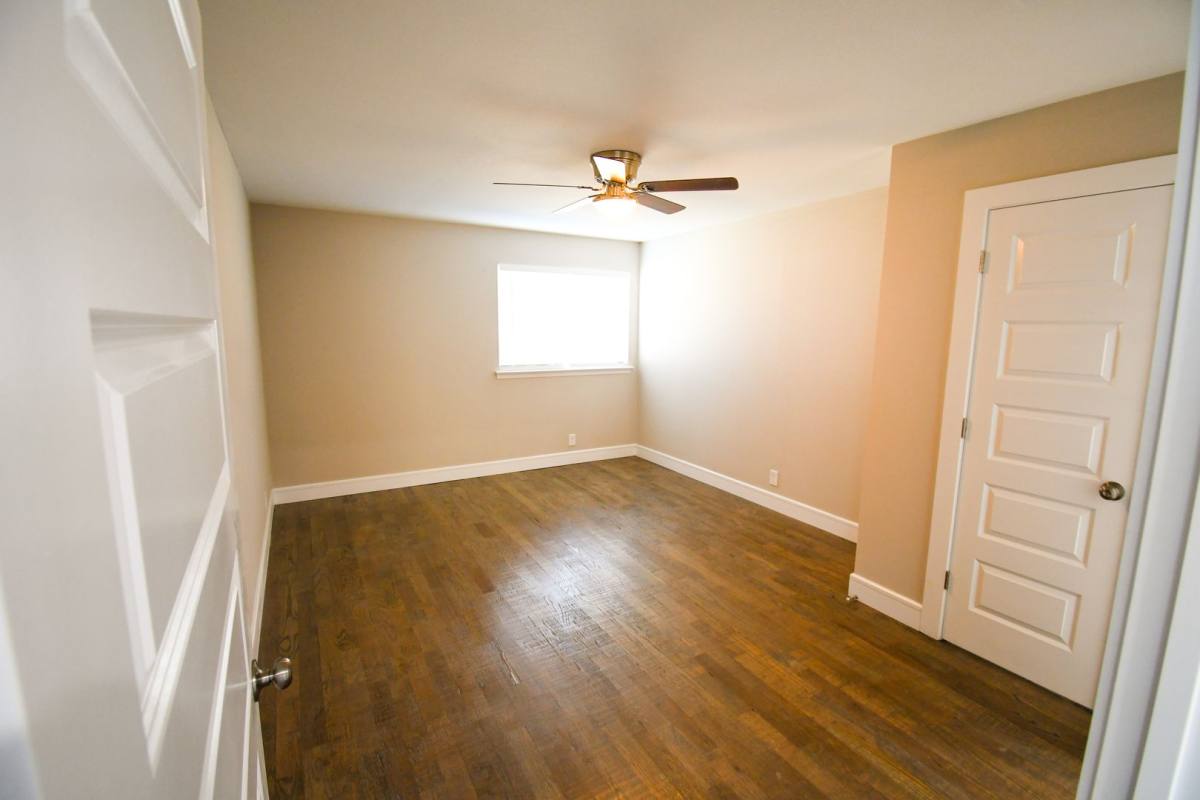 House for rent at 1422 Addington St, Irving, TX 75062