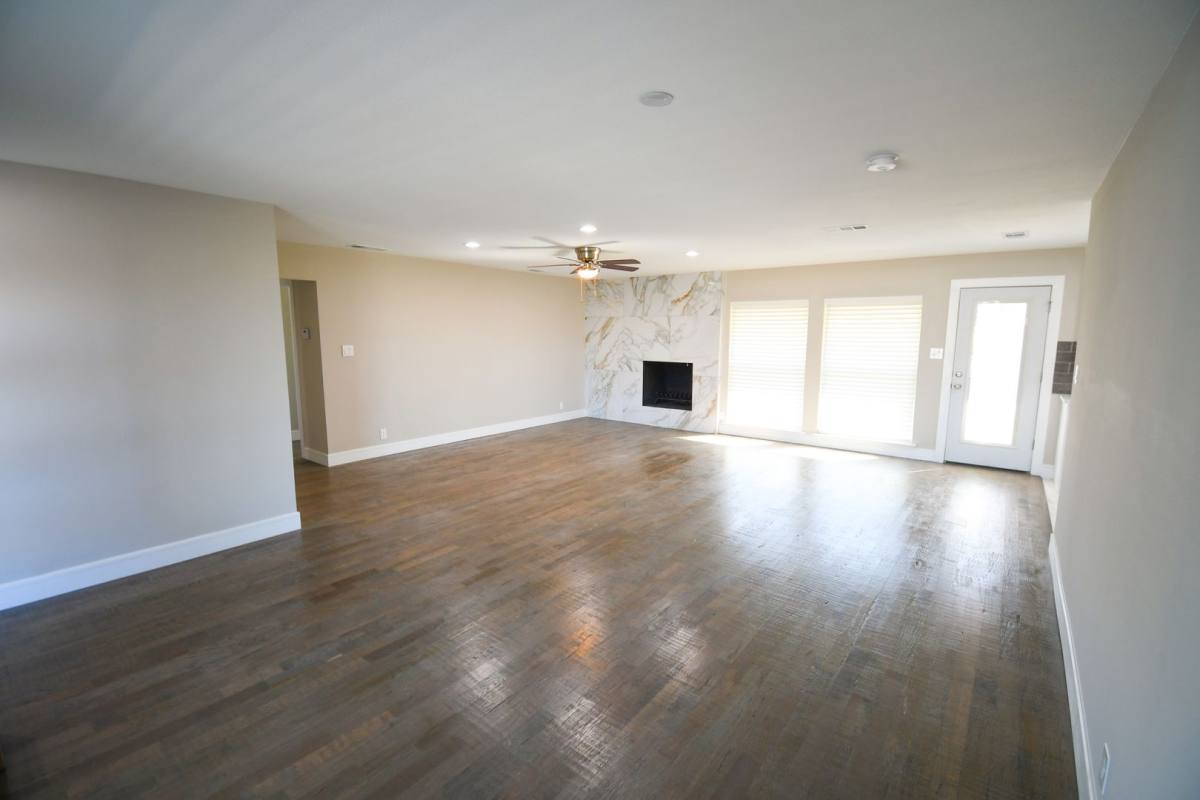 House for rent at 1422 Addington St, Irving, TX 75062