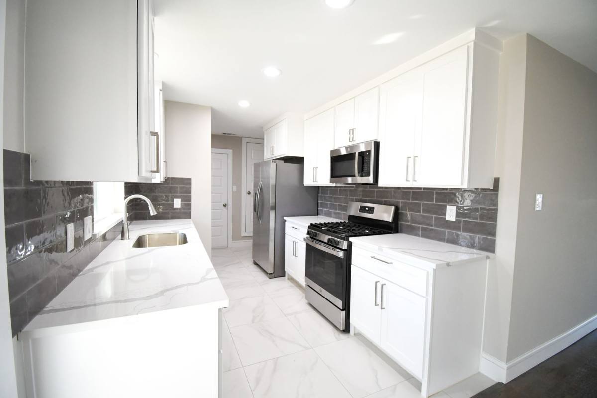House for rent at 1422 Addington St, Irving, TX 75062