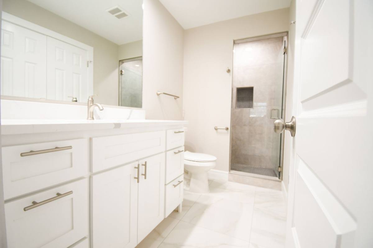House for rent at 1422 Addington St, Irving, TX 75062