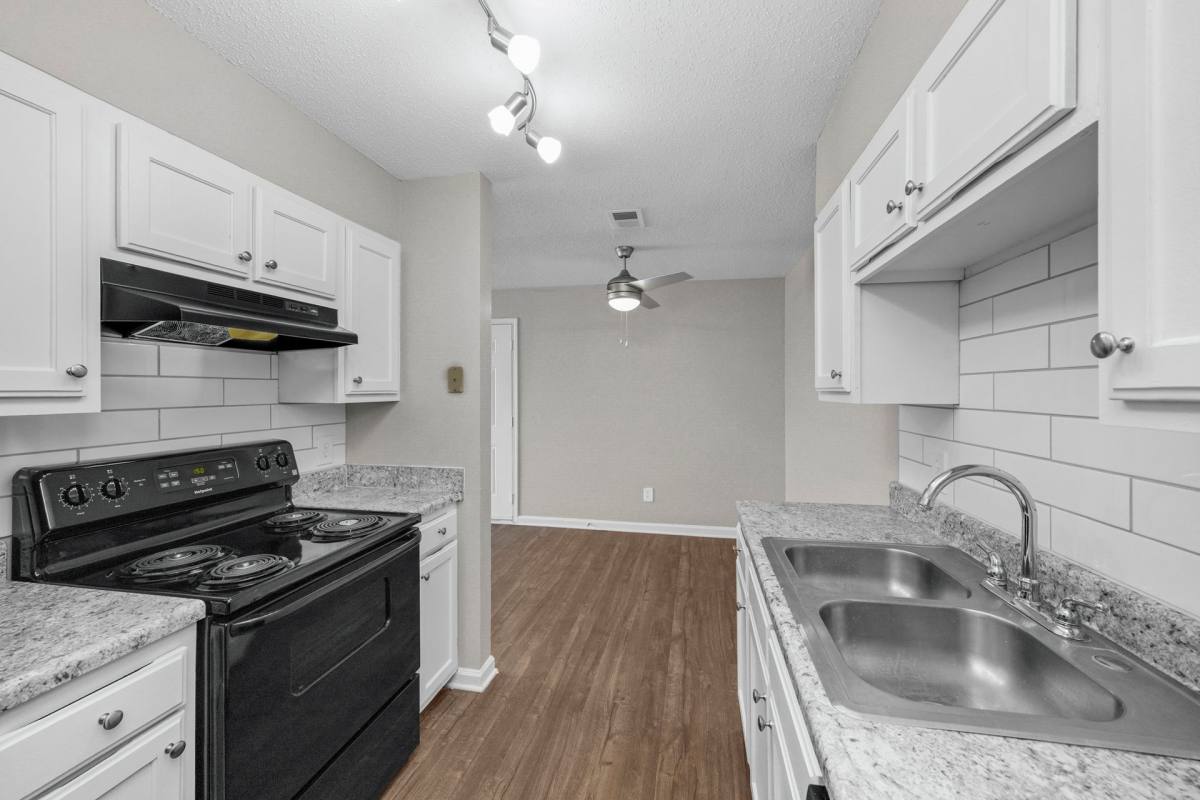 Apartment for rent at 2045 US-41, Greenbrier, TN 37073