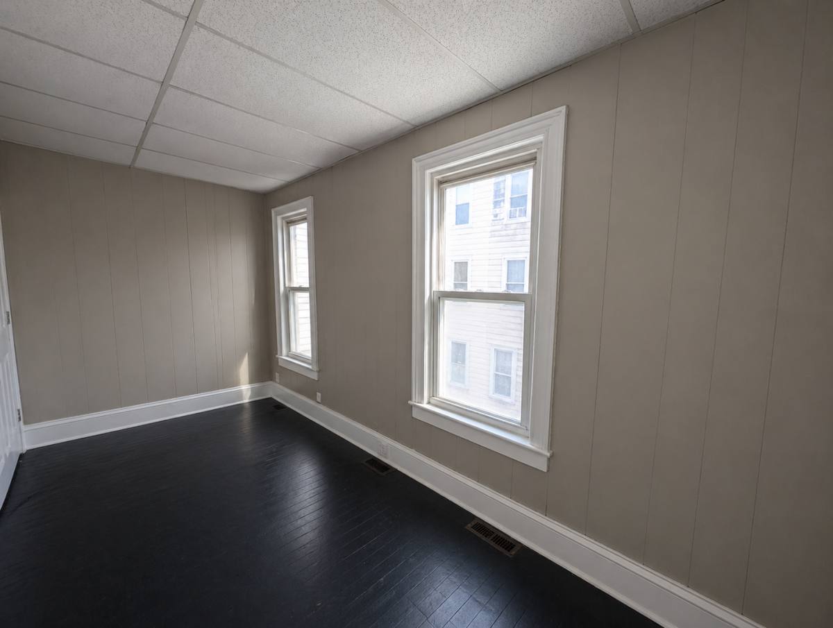 Apartment for rent at 156 Congress St, Cohoes, NY 12047