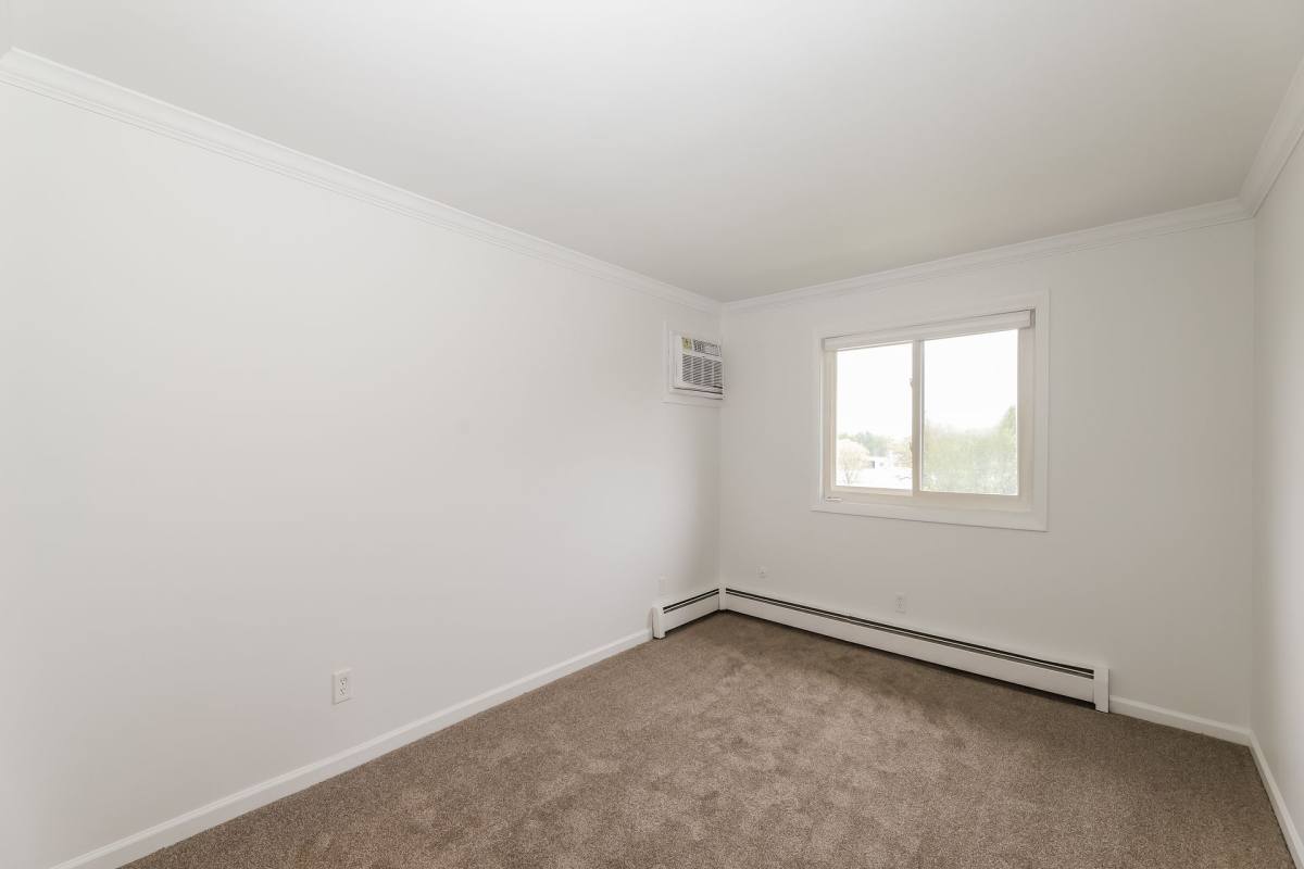 Apartment for rent at 1049 S Main St, Crown Point, IN 46307