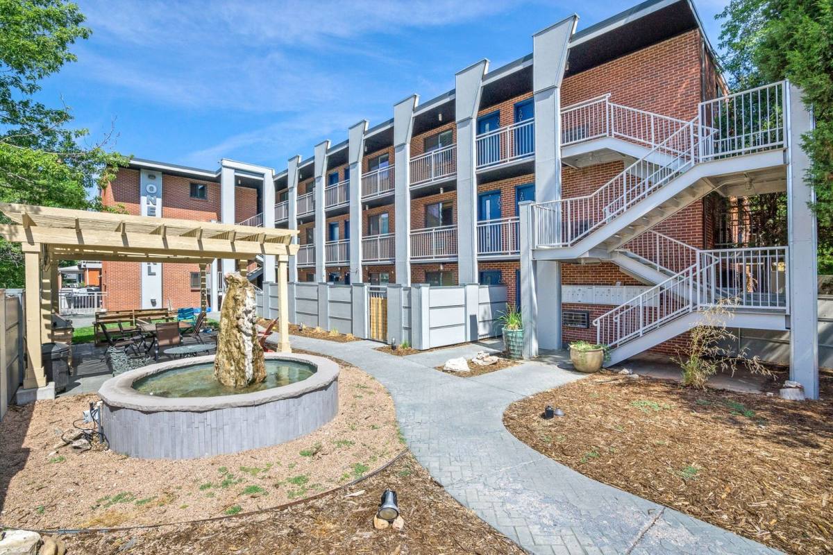 Condo for rent at 1 N Pearl St, Denver, CO 80203