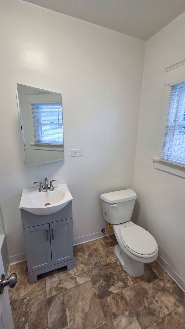 Apartment for rent at 7216 Friends Ave, Whittier, CA 90602