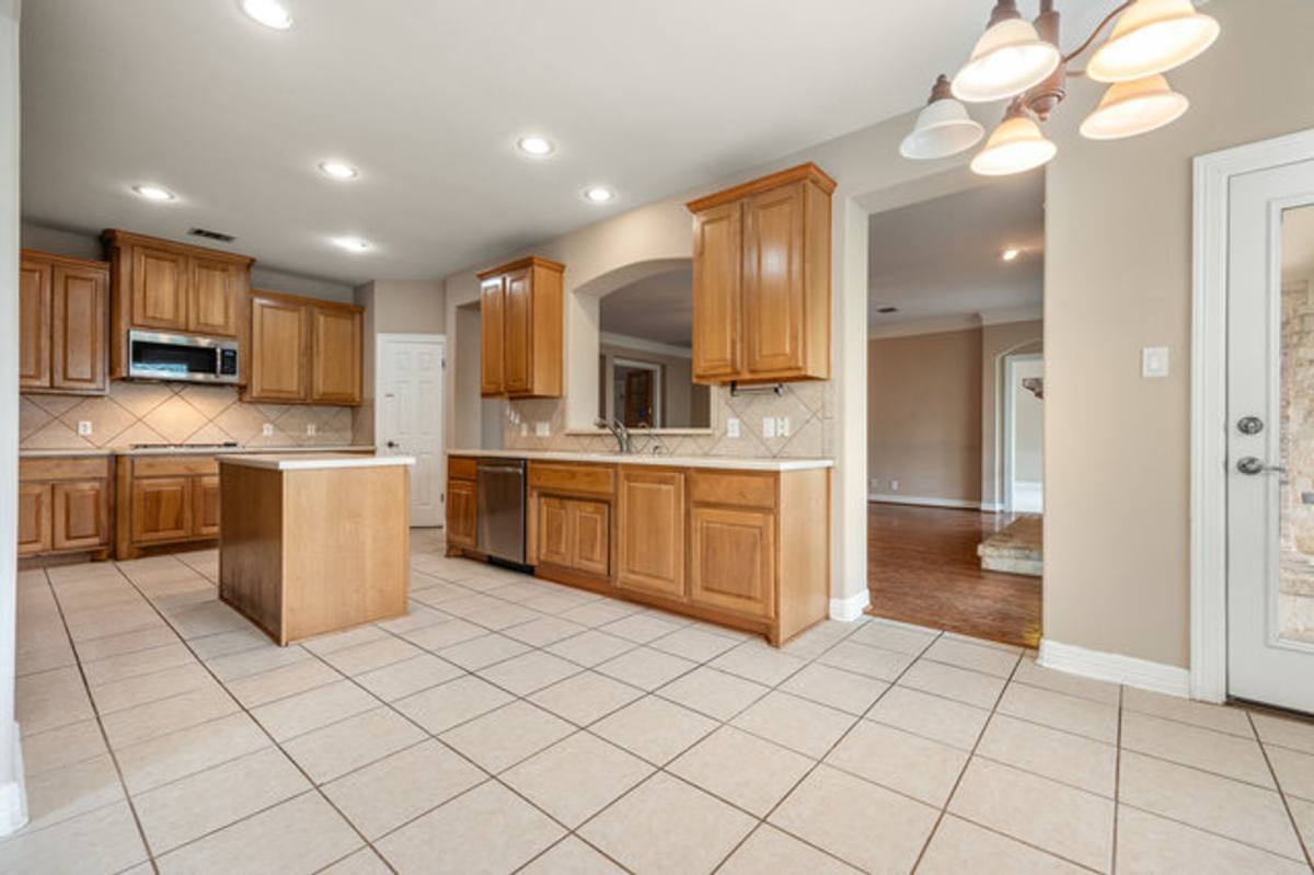 House for rent at 410 Cadence Hill, San Antonio, TX 78260