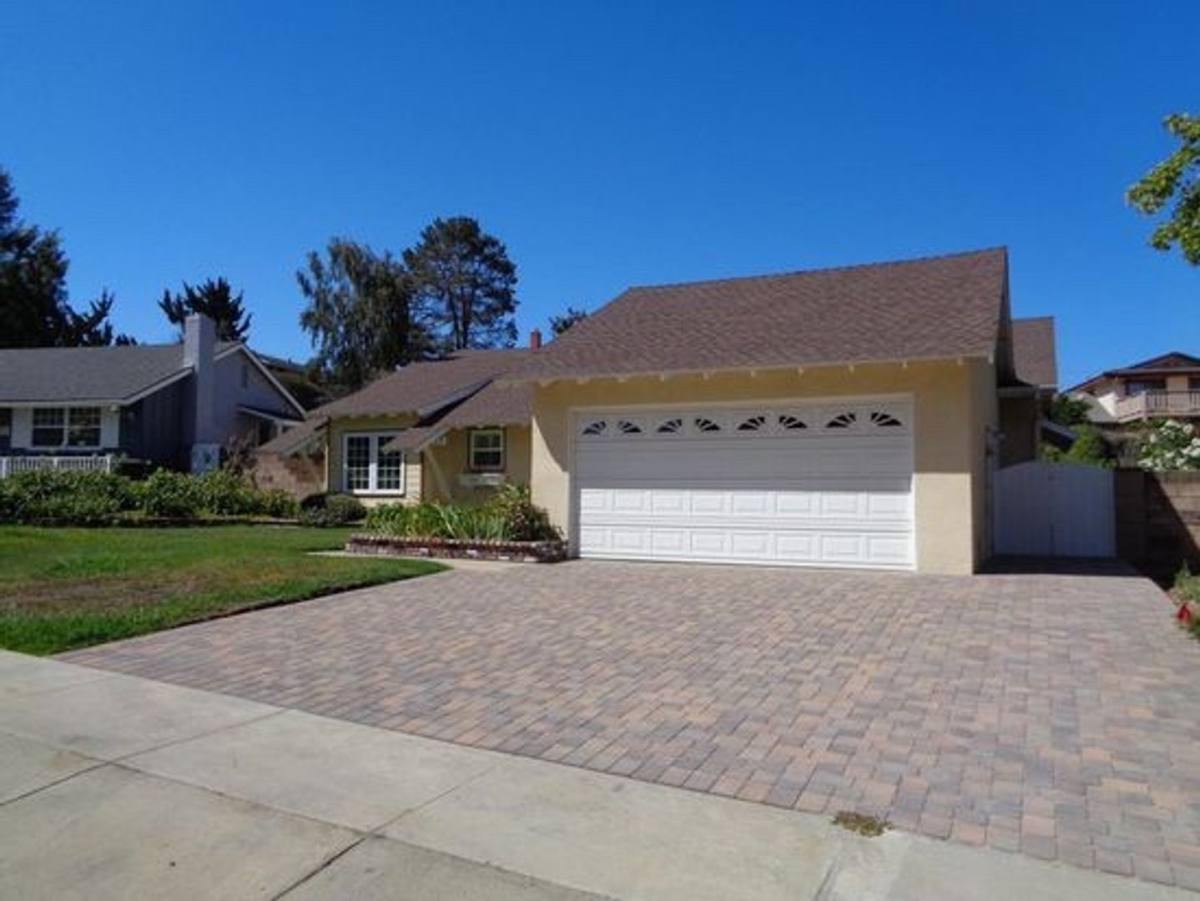 House for rent at 1131 Knollwood Dr, Newbury Park, CA 91320