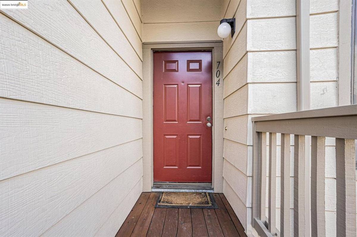 Condo for rent at 704 Windsor, Hercules, CA 94547