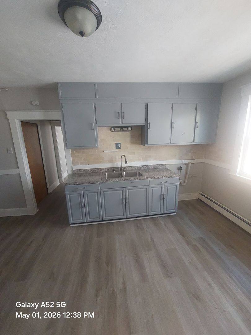 Apartment for rent at 335 High St, New Britain, CT 06051