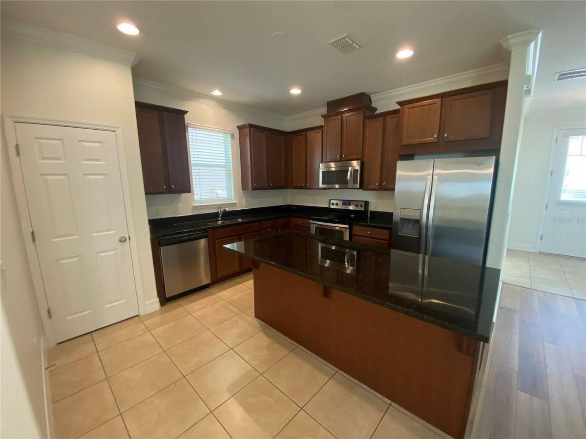 House for rent at 4787 Creekside Park Ave, Orlando, FL 32811