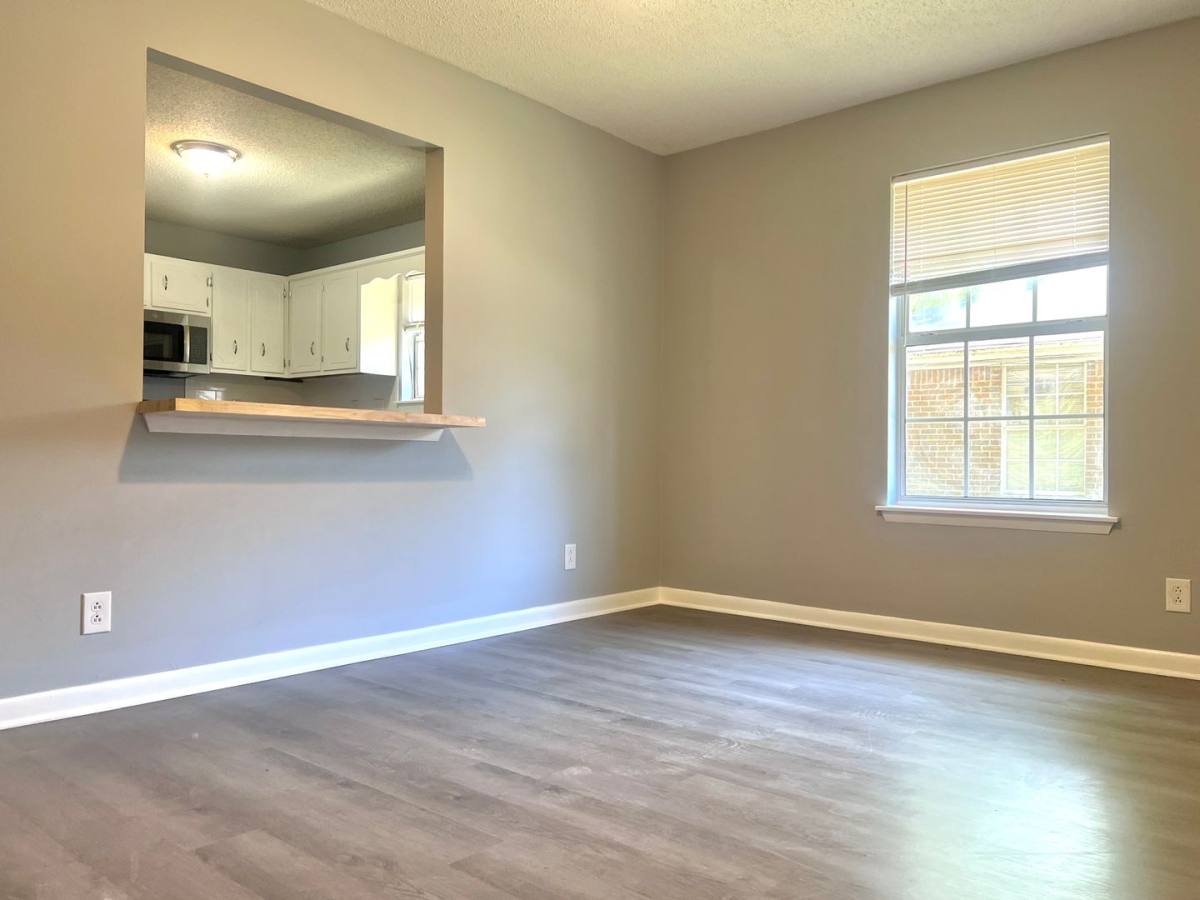 Apartment for rent at 211 Chapel St, Clarksville, TN 37042