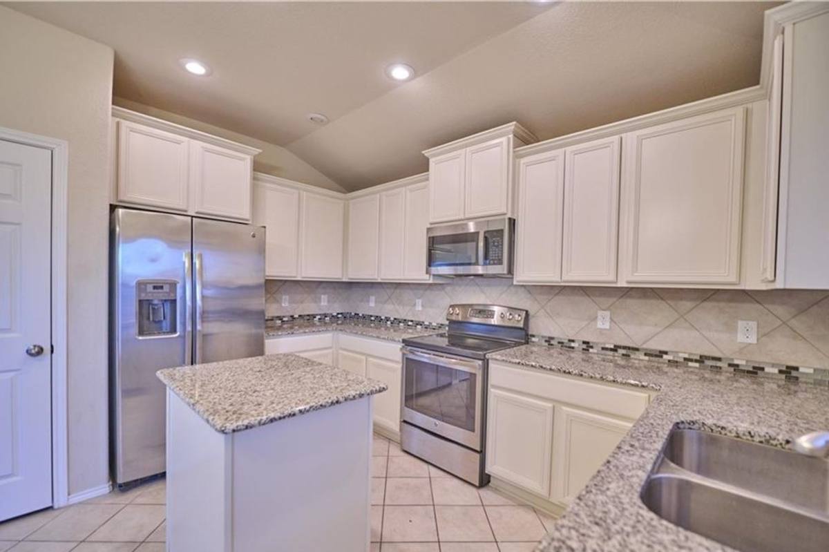 House for rent at 702 Deborah Kay Dr, Killeen, TX 76542