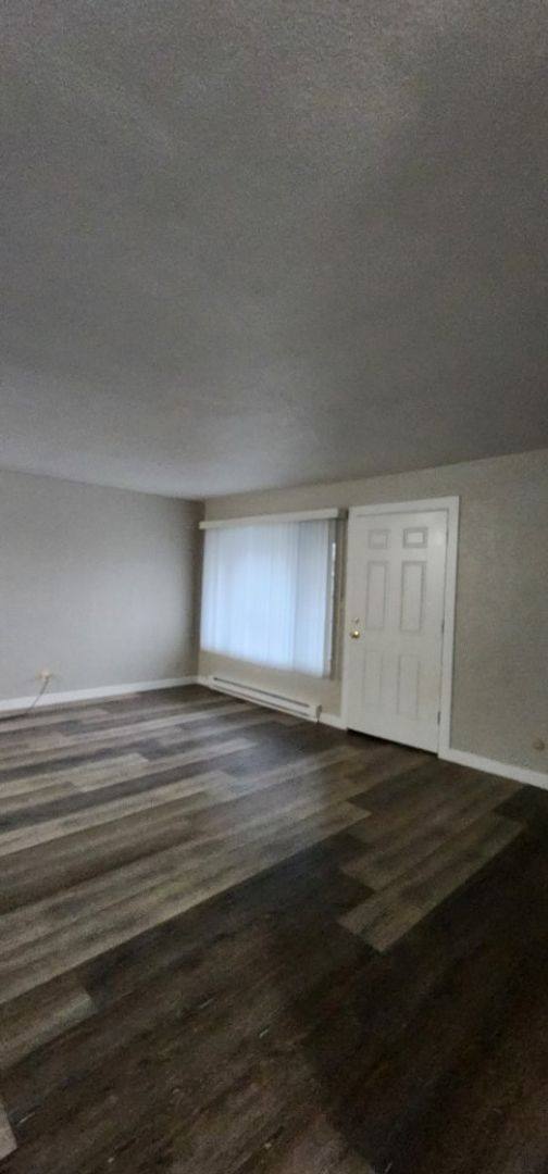 Apartment for rent at 811 18th Ave SW, Albany, OR 97321