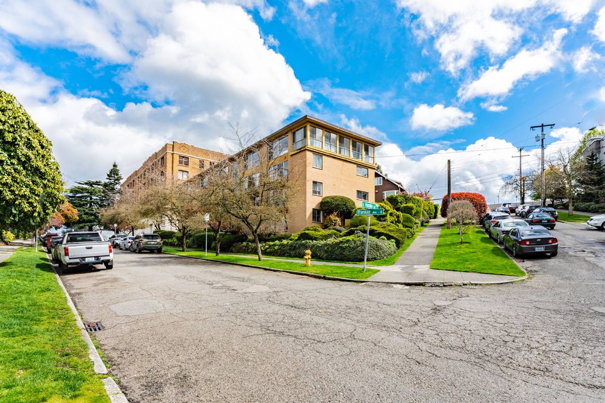 Apartment for rent at 2800 Franklin Ave E, Seattle, WA 98102