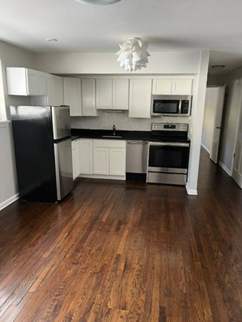 Apartment for rent at 550 Whitney Ave #2, New Haven, CT 06511