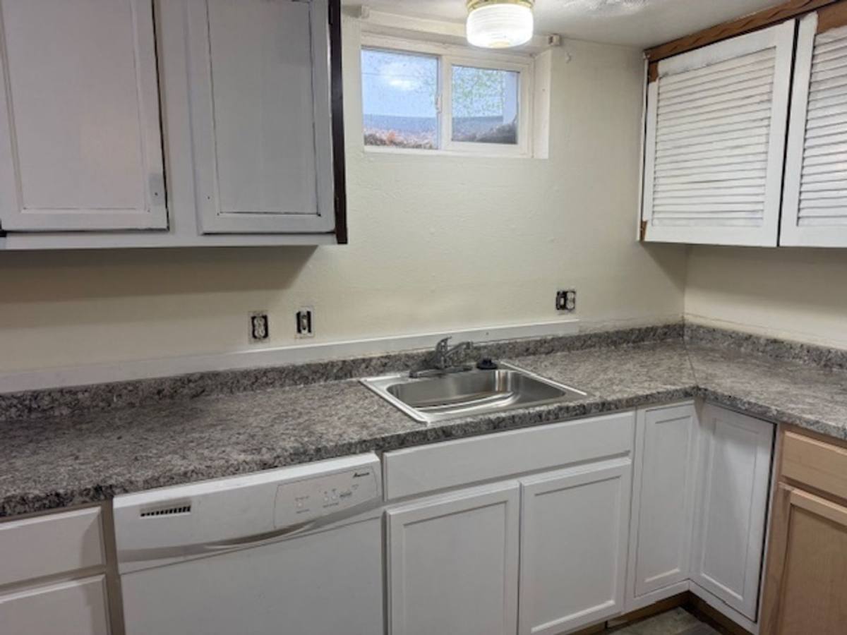Apartment for rent at 180 Laurel St, Broomfield, CO 80020