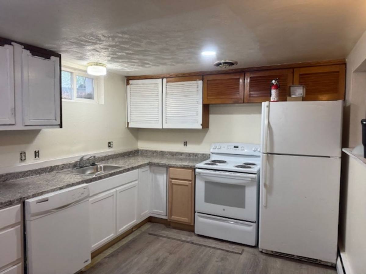 Apartment for rent at 180 Laurel St, Broomfield, CO 80020