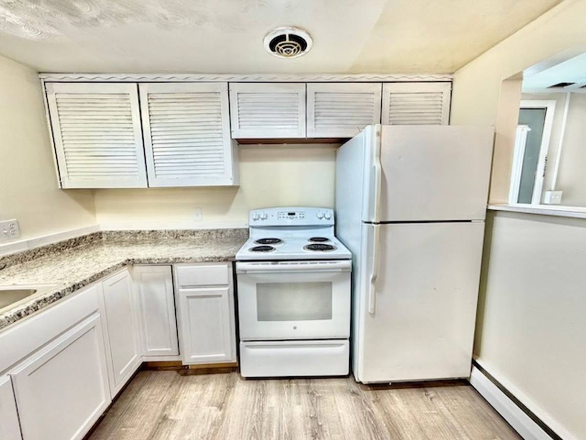 Apartment for rent at 180 Laurel St, Broomfield, CO 80020