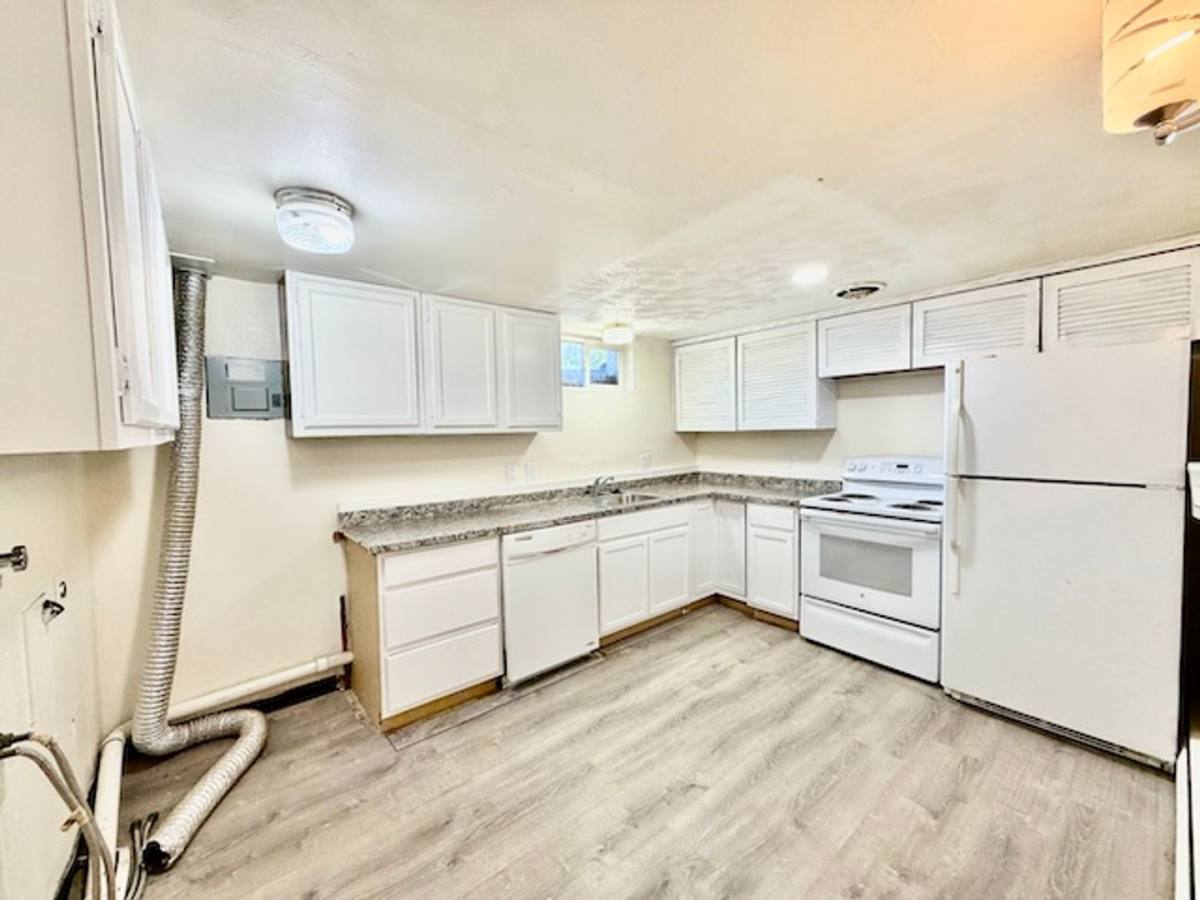Apartment for rent at 180 Laurel St, Broomfield, CO 80020