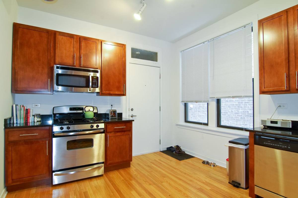 Apartment for rent at 2638 W Iowa #1F, Chicago, IL 60622