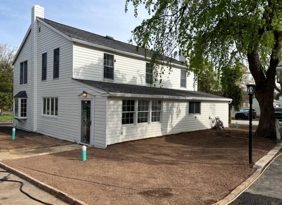 House for rent at 1425 N Line St, Lansdale, PA 19446