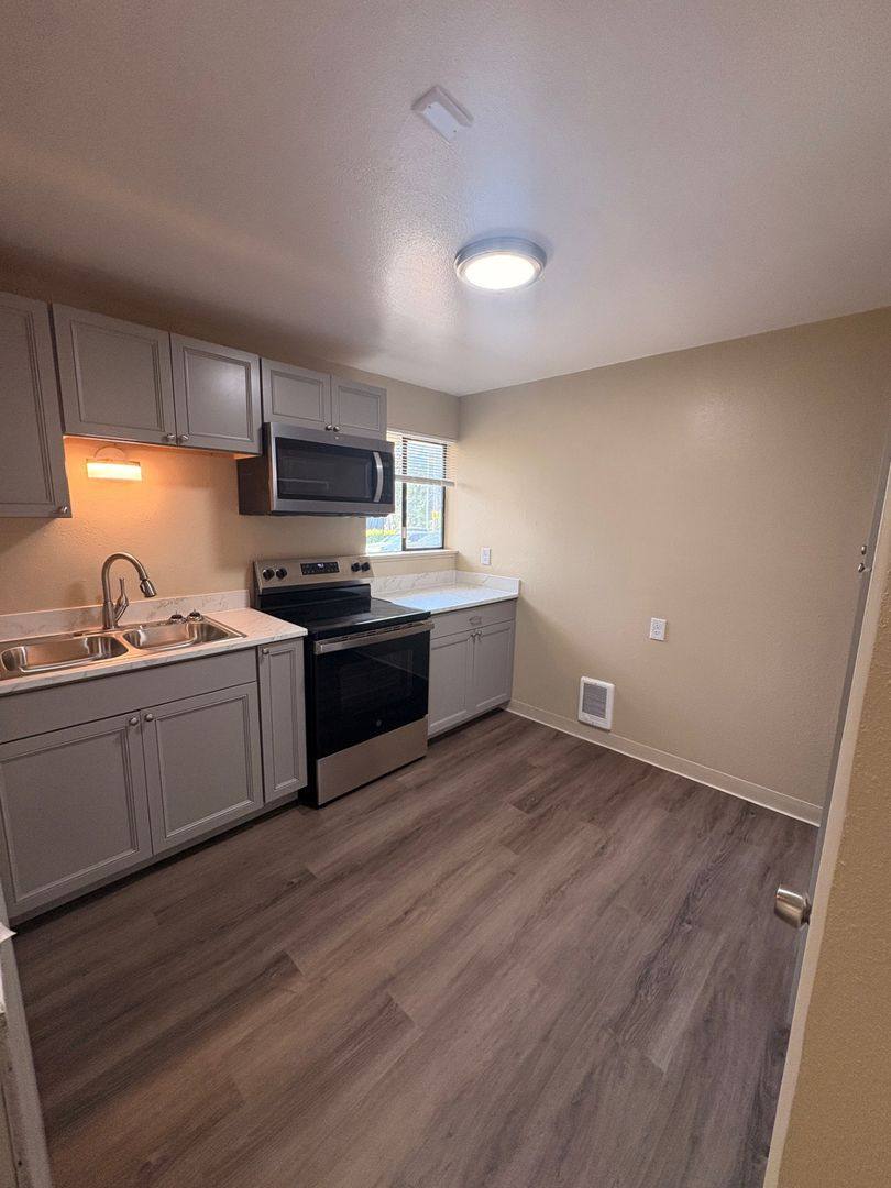 Apartment for rent at 5925 99th St SW, Lakewood, WA 98499