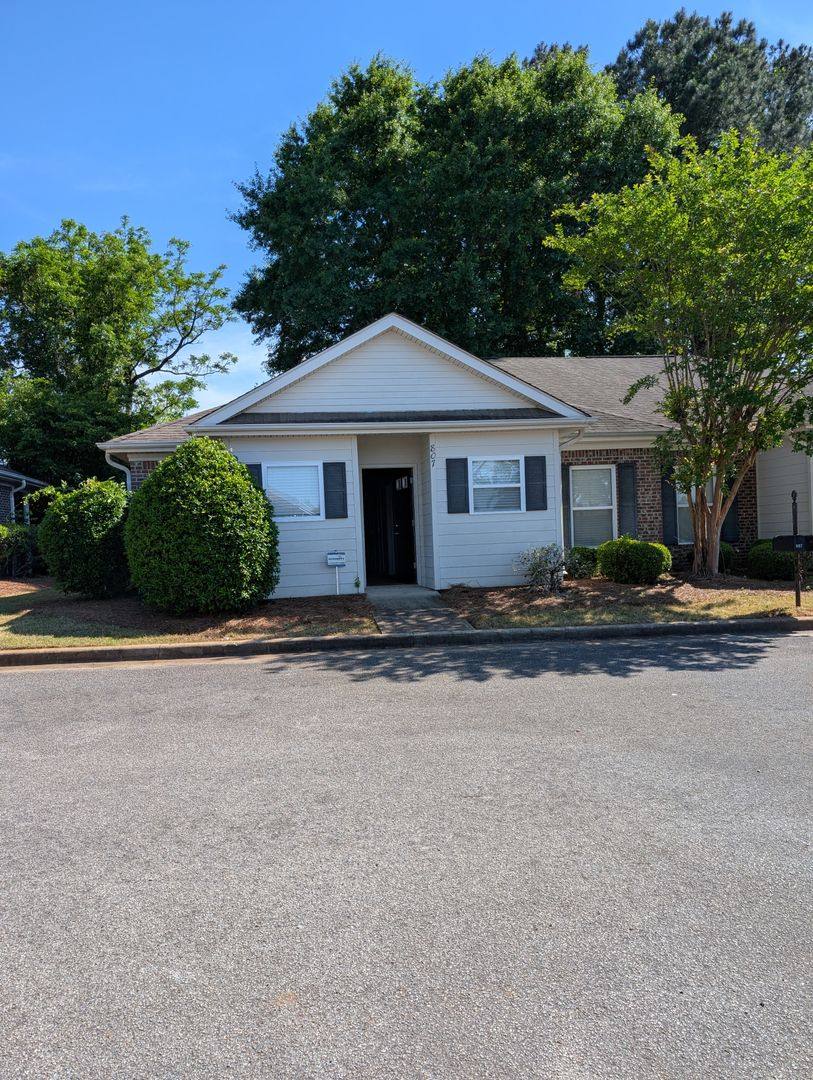 Condo for rent at 807 Harvard Dr, Auburn, AL 36830