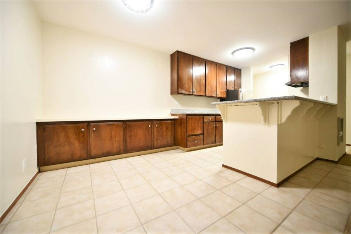 Apartment for rent at 366 Staten Ave, Oakland, CA 94610