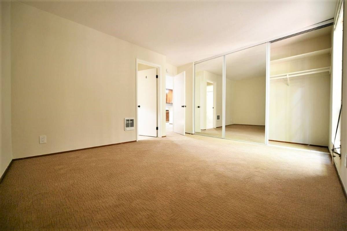 Apartment for rent at 366 Staten Ave, Oakland, CA 94610