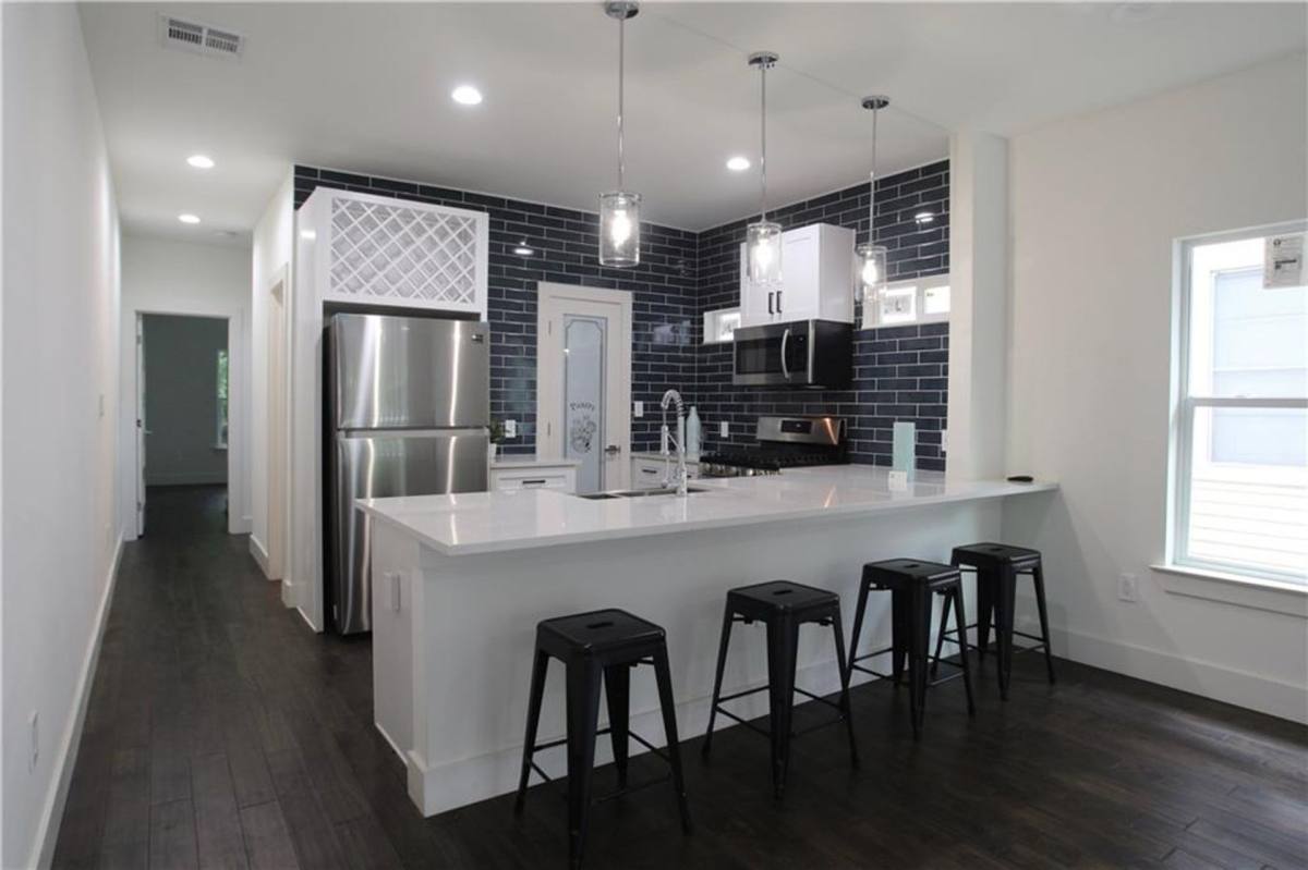 Townhouse for rent at 705 Harris Ave, Austin, TX 78705