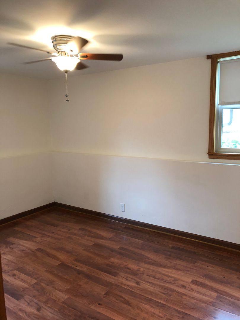 Apartment for rent at 5924 W 35th St, Minneapolis, MN 55416
