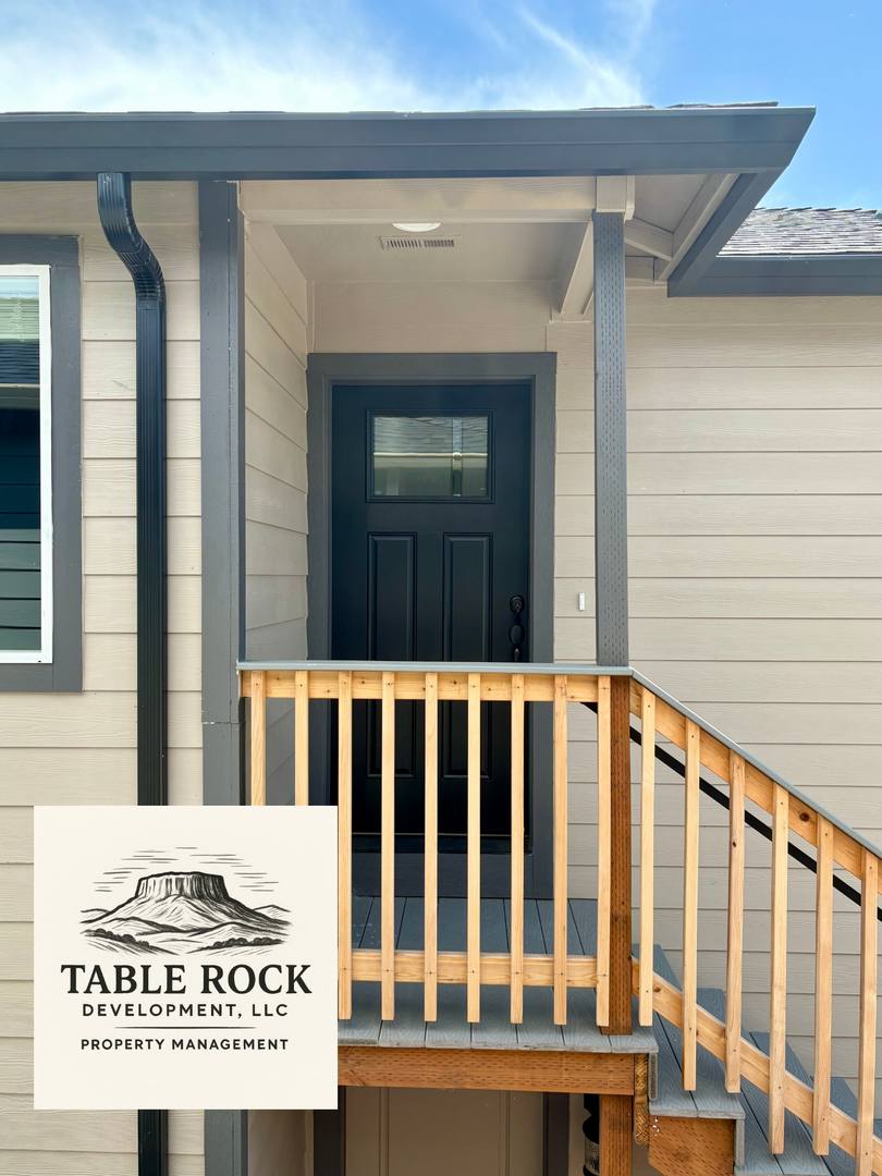 Apartment for rent at 1123 Annalise St, Central Point, OR 97502
