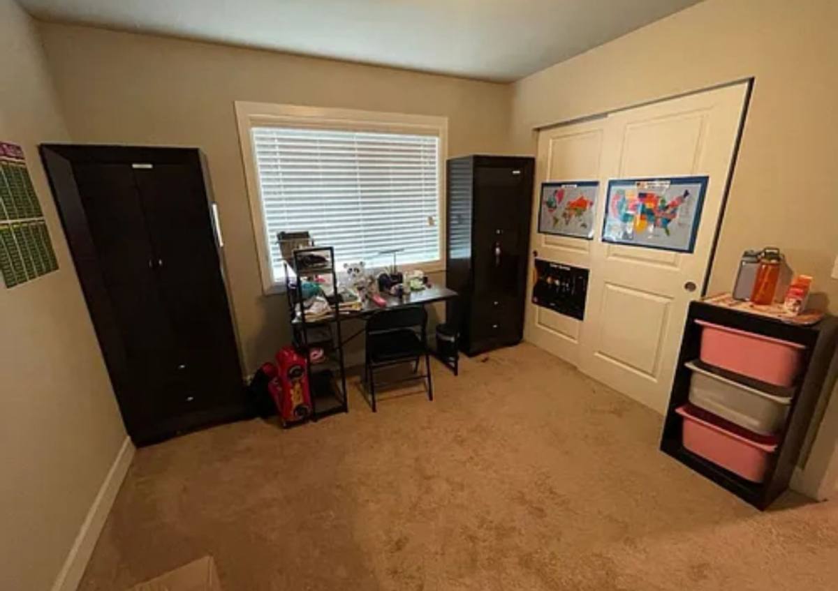 House for rent at 17708 42nd Ave SE, Bothell, WA 98012