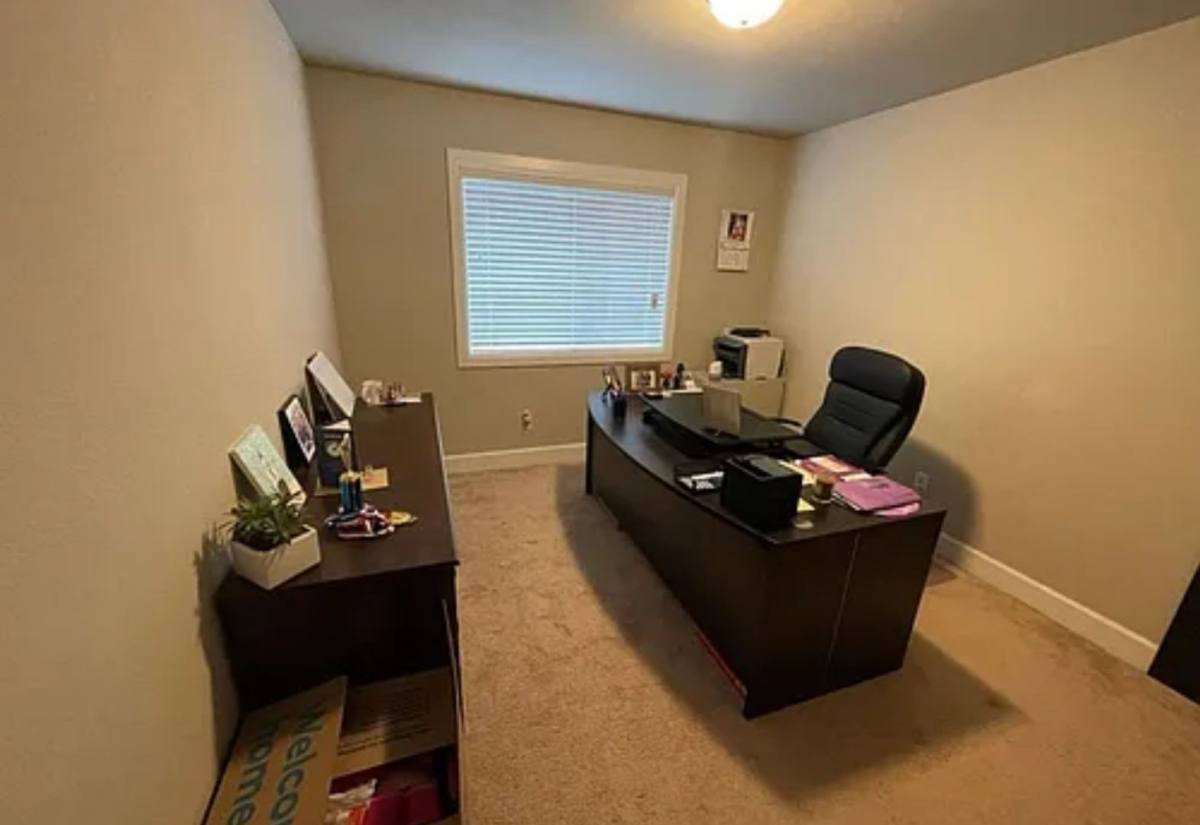 House for rent at 17708 42nd Ave SE, Bothell, WA 98012