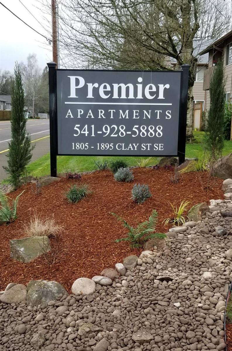 Apartment for rent at 1825 Clay St SE, Albany, OR 97322