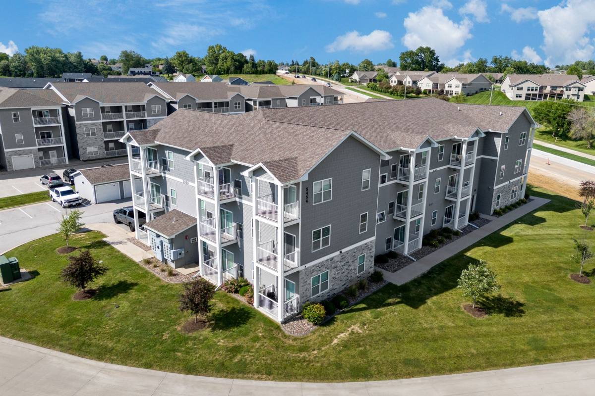 Apartment for rent at 5454 Devils Glen Rd, Bettendorf, IA 52722
