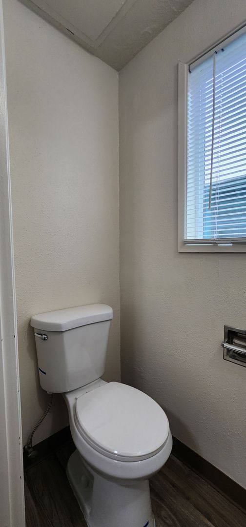 Apartment for rent at 346 SE Davis St, Dallas, OR 97338