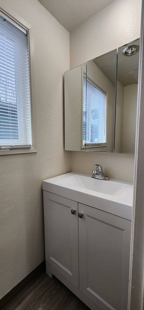 Apartment for rent at 346 SE Davis St, Dallas, OR 97338