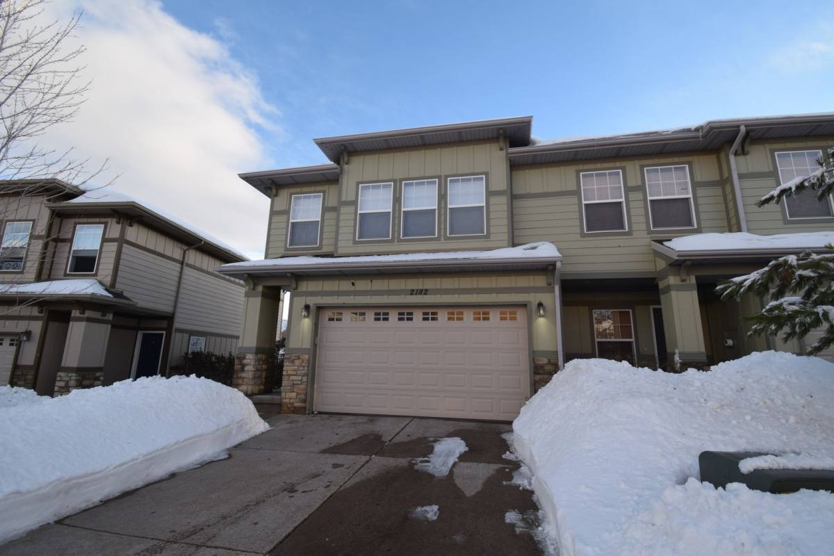 Townhouse for rent at 2182 E Whitekirk Way, Draper, UT 84020