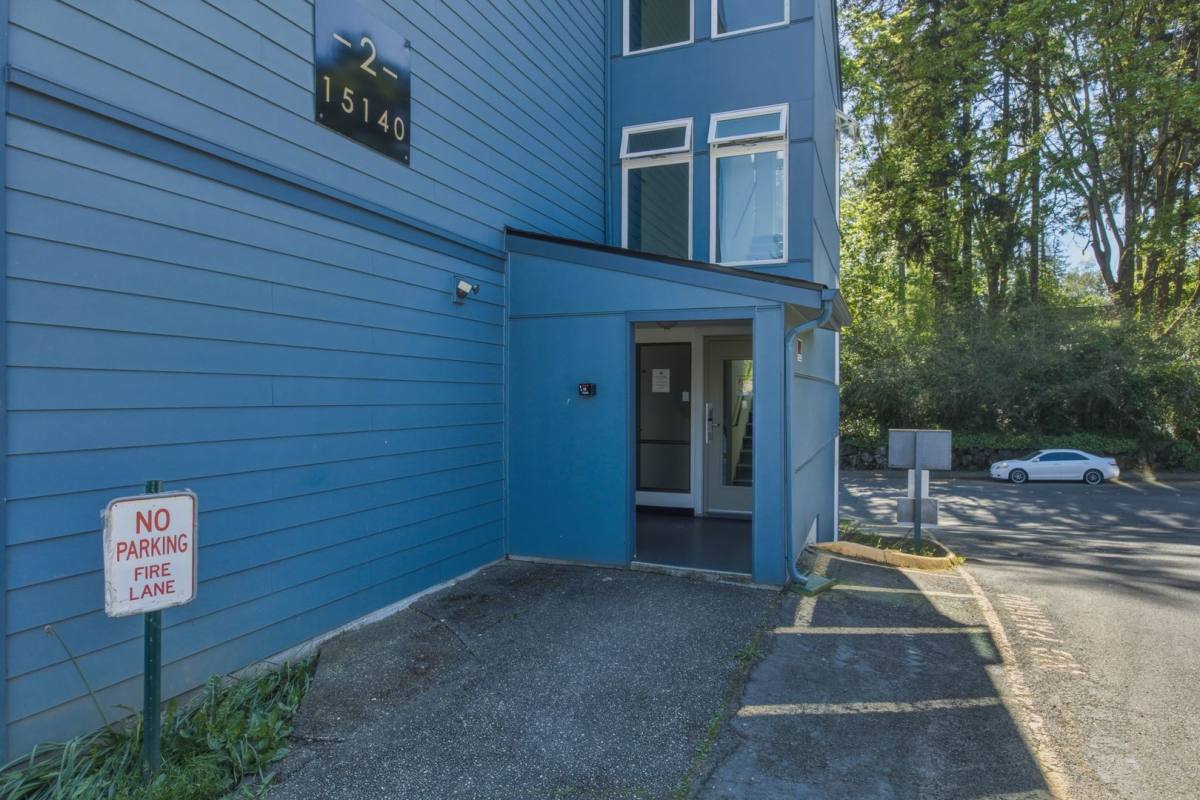 Condo for rent at 15142 65th Ave S, Seattle, WA 98188