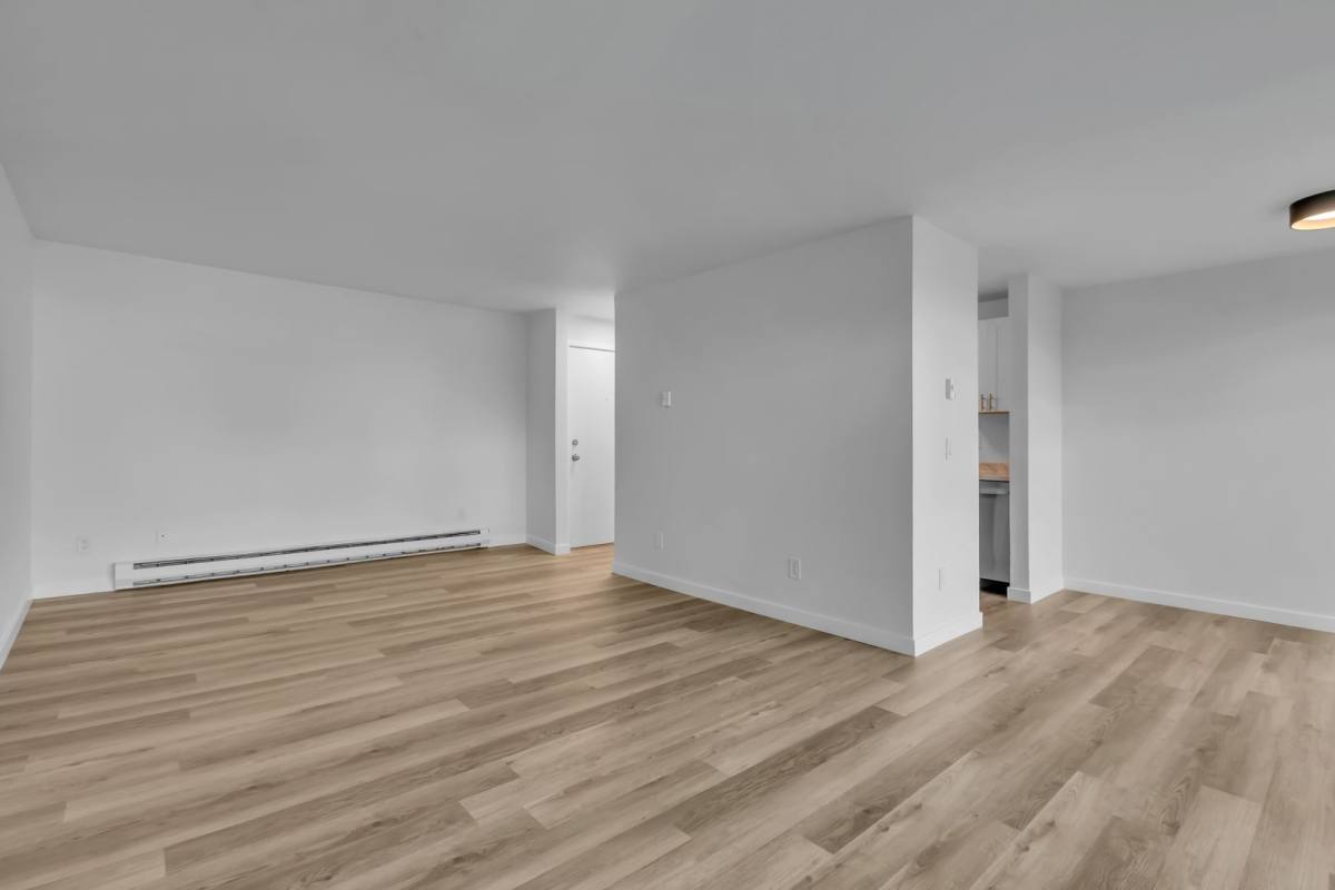 Condo for rent at 15142 65th Ave S, Seattle, WA 98188
