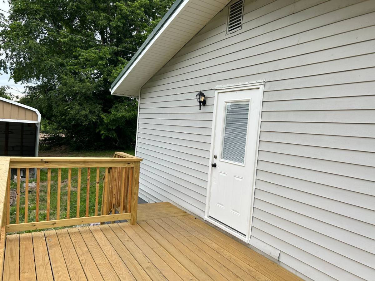 House for rent at 1380 Cummins Ferry, Versailles, KY 40383