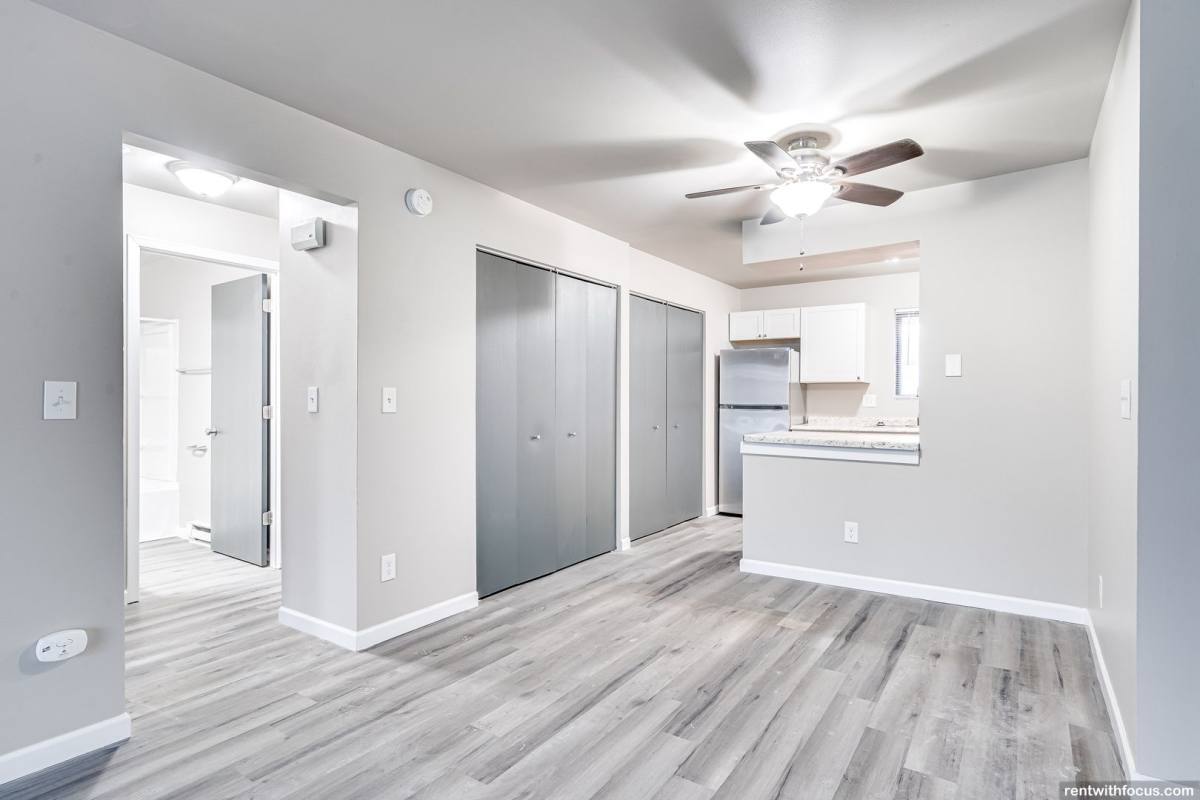 Apartment for rent at 380 Bicentennial Court, Kaukauna, WI 54130