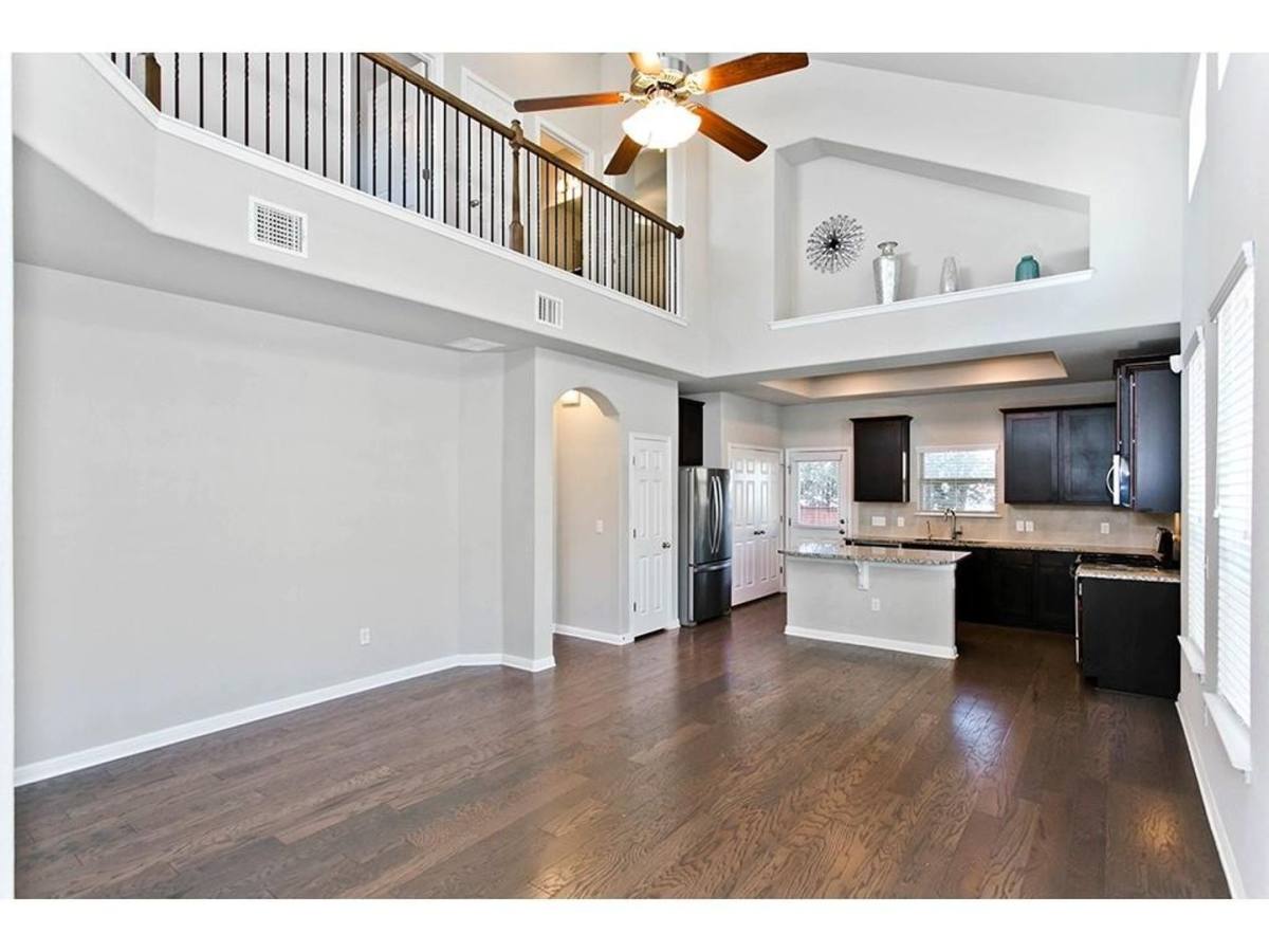 House for rent at 9802 Tanglemede St, Austin, TX 78748