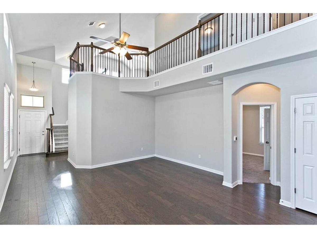 House for rent at 9802 Tanglemede St, Austin, TX 78748