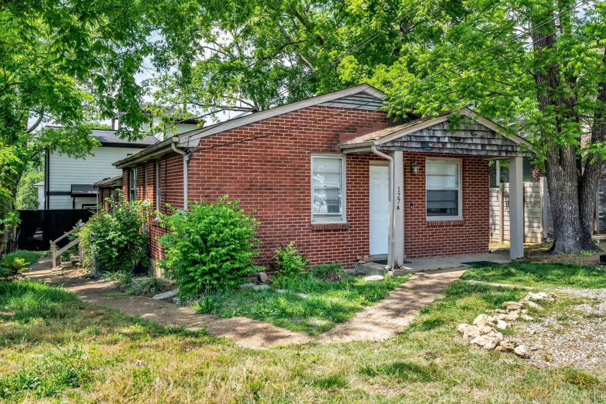 House for rent at 127A 37th Ave N, Nashville, TN 37209