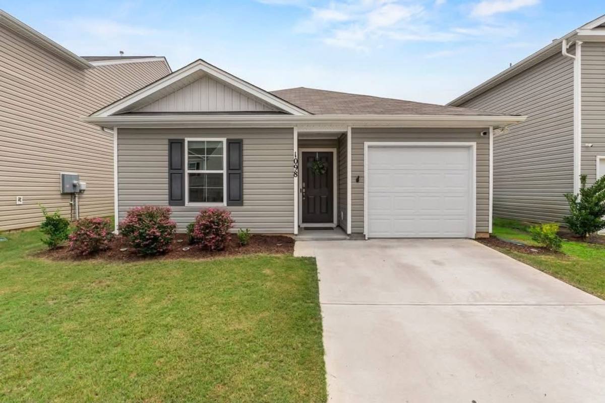 House for rent at 1098 Belmont Green Rd, Columbia, SC 29209