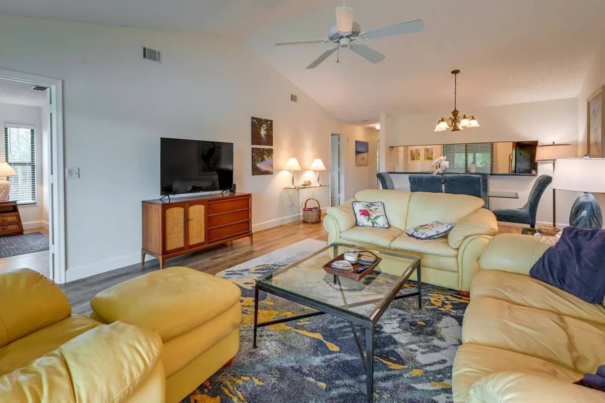 Condo for rent at 5708 Deuville Circle, Naples, FL 34112