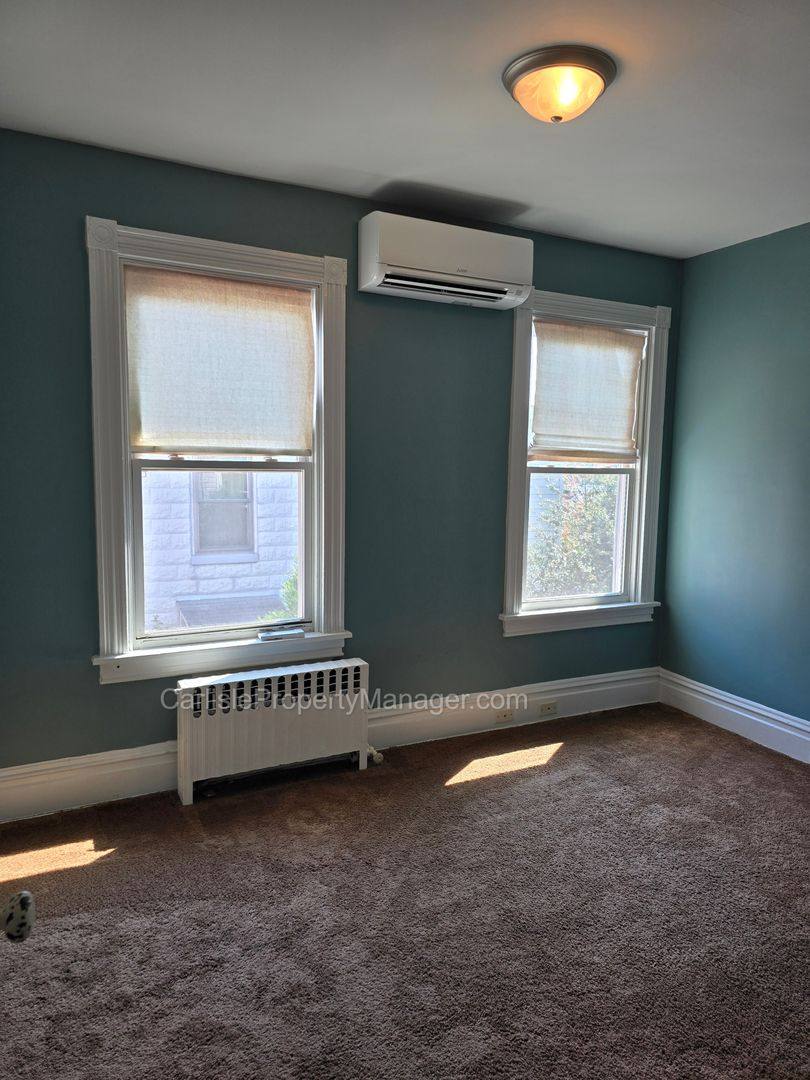 Townhouse for rent at 616 W Louther St, Carlisle, PA 17013