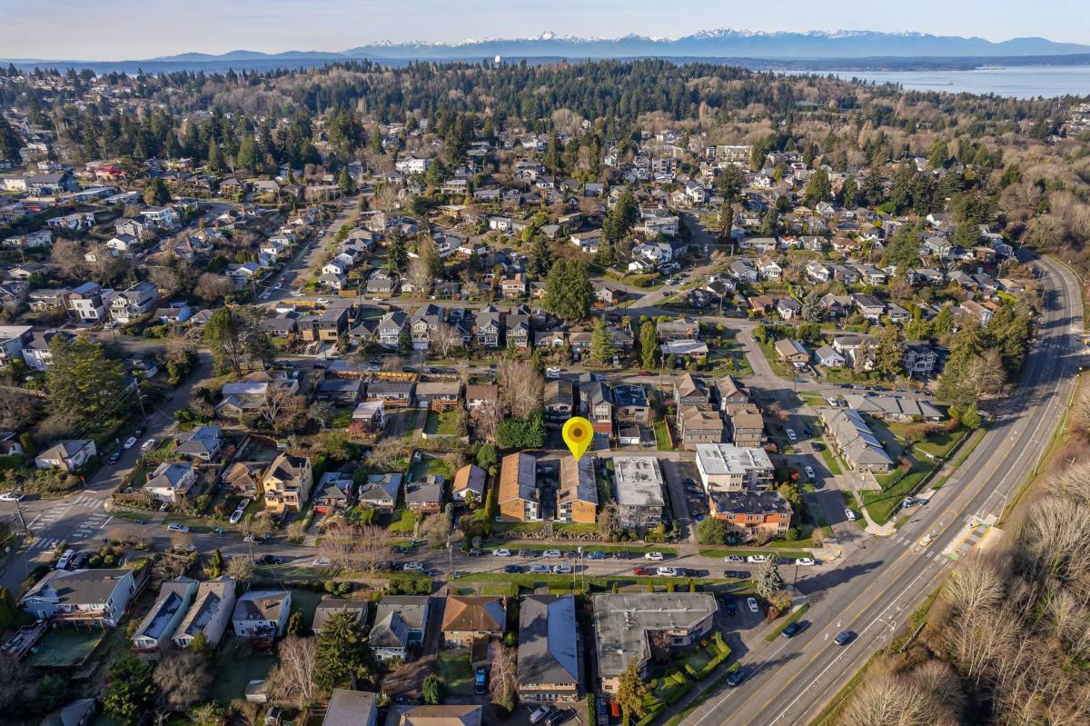 Apartment for rent at 4235-4239 27th Ave W, Seattle, WA 98199
